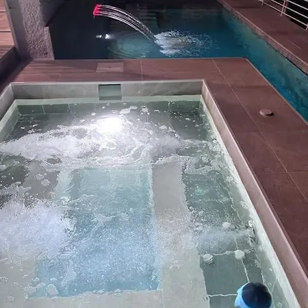 Apartman B View Of Swimming Pool, Jacuzzi, Possibility Heating In Extra, Sea And Mountain Benalmádena