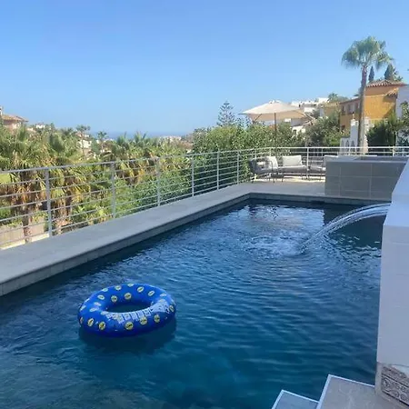B View Of Swimming Pool, Jacuzzi, Possibility Heating In Extra, Sea And Mountain Appartamento Benalmádena