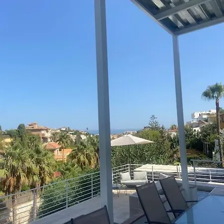 B View Of Swimming Pool, Jacuzzi, Possibility Heating In Extra, Sea And Mountain * Benalmádena