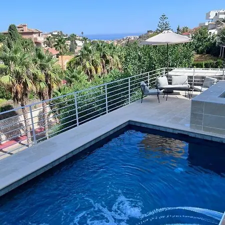Appartamento B View Of Swimming Pool, Jacuzzi, Possibility Heating In Extra, Sea And Mountain